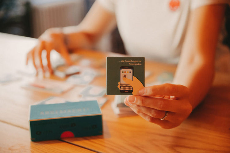 ABGEMACHT! Das Medienkompetenz Spiel